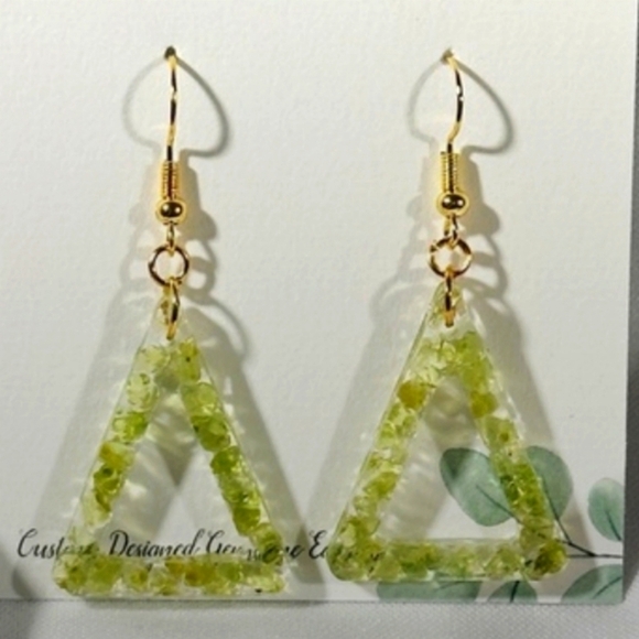 Hollow Triangle Geometric Peridot Earrings - Picture 2 of 3